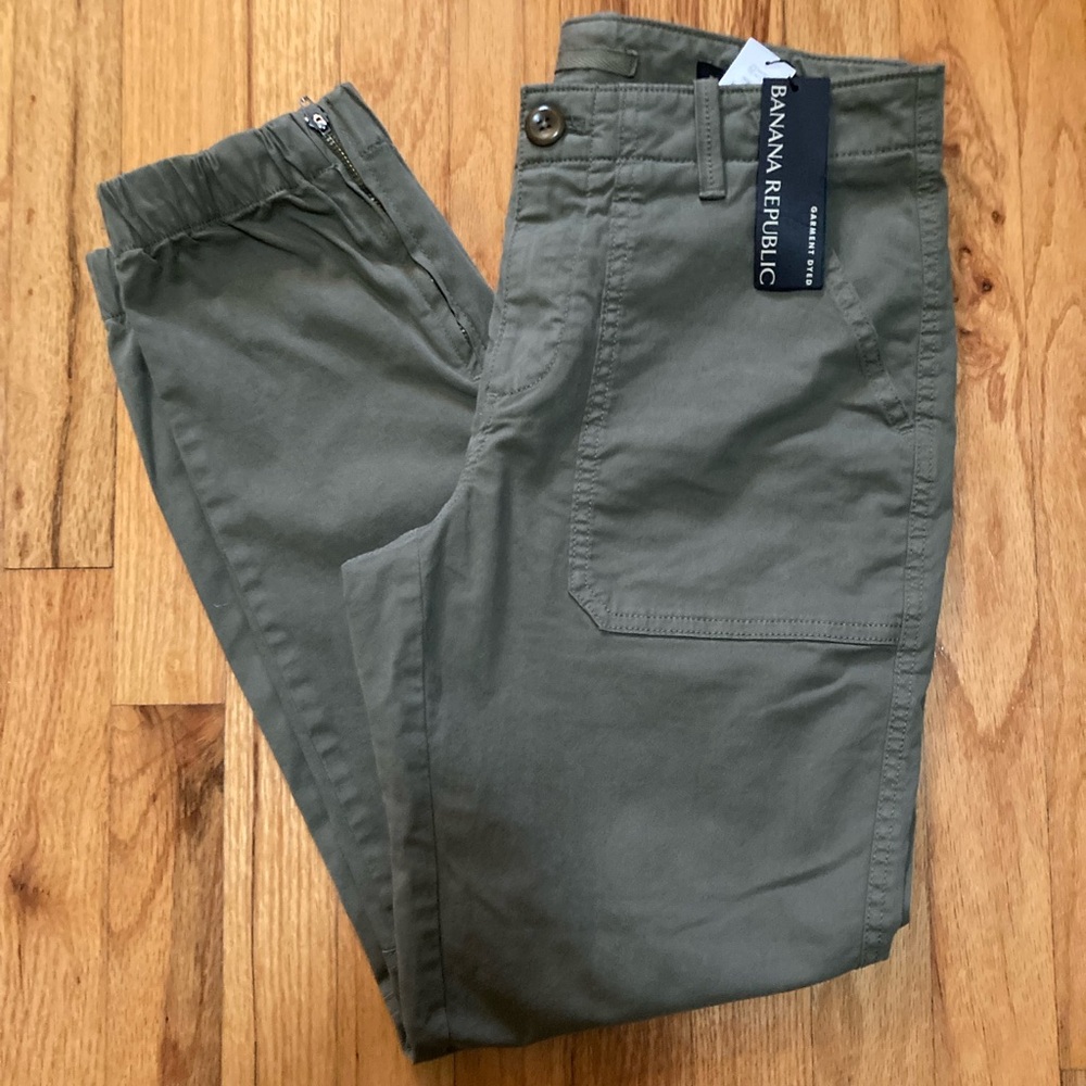 Banana Republic Olive Green Pants